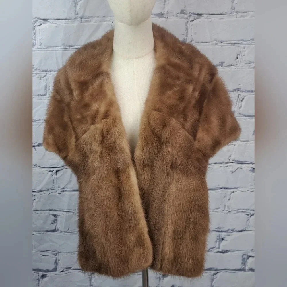 Vintage Women's Real Fur Shawl Stole Canada Brown 50s 60s 70s One Size